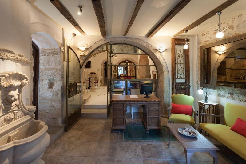 Hamam Oriental Suites Ретимно Экстерьер фото